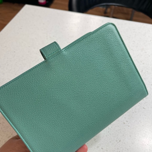 Authentic Chanel caviar agenda MM - Picture 13 of 15